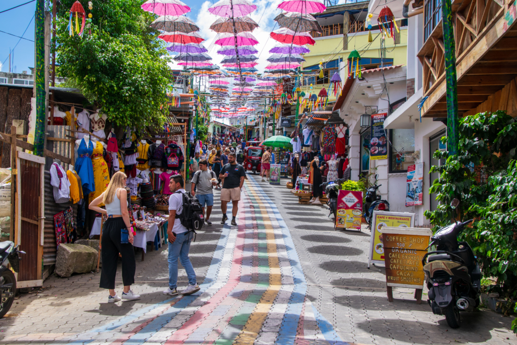 San Juan La Laguna at Lago de Atitlán